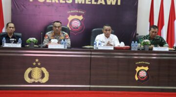 Kapolres Melawi Pimpin Apel Gelar Pasukan Kesiapan Antisipasi Karhutla