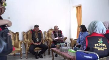 Kantor PDAM Sintang Di Geledah, Tim Bapan Kalbar Apresiasi Kinerja (TIPIDSUS) Kejaksaan Negeri Sintang